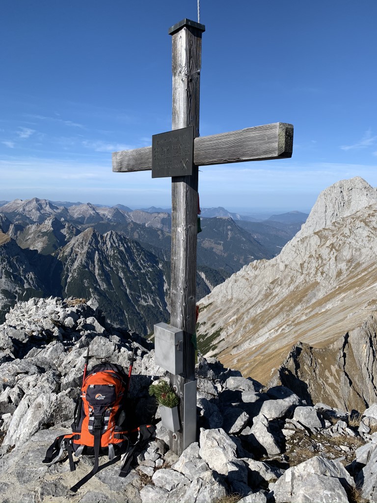Gipfelkreuz am Steinfalk