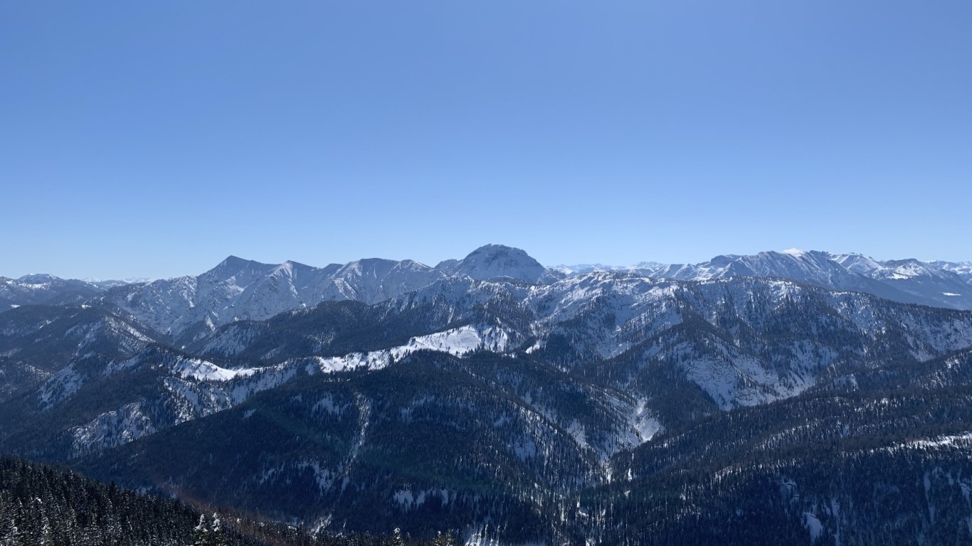 Blauberge, Guffert und rechts im Hintergrund Schwarzenstein (Zillertaler Alpen) mit Schwarzensteinkees
